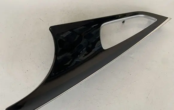 Audi A7 S7 4G Front door trim bar 4G8867409AM 4G8867409AM1LQ 4G8867409