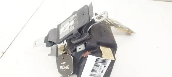 Middle seatbelt (rear)
