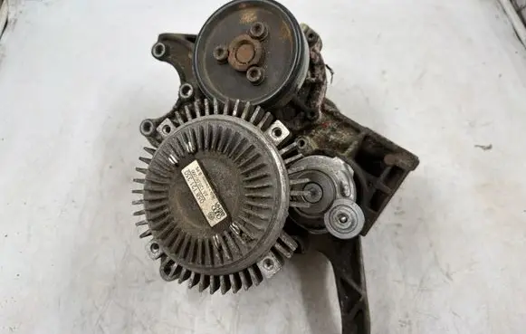 Audi A4 S4 B5 8D Generator/alternator bracket 028903143AF