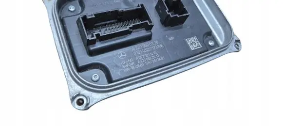 Mercedes-Benz S W222 Voltage converter/converter module 