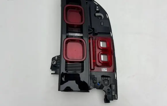 Land Rover Defender Rear/tail lights L8B2-13404-AH
