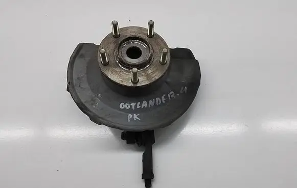 Mitsubishi Outlander Front wheel hub 3870A007