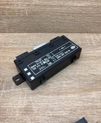 BMW 5 E39 Door control unit/module 6904247 5DK007048