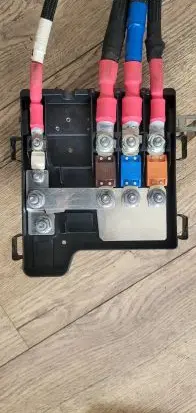 Iveco Daily 6th gen Battery relay fuse 5801585968 5801610609