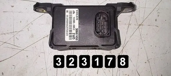 Volvo V70 Engine control unit/module 30667459