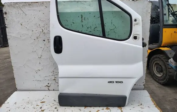 Renault Trafic II (X83) Front door 