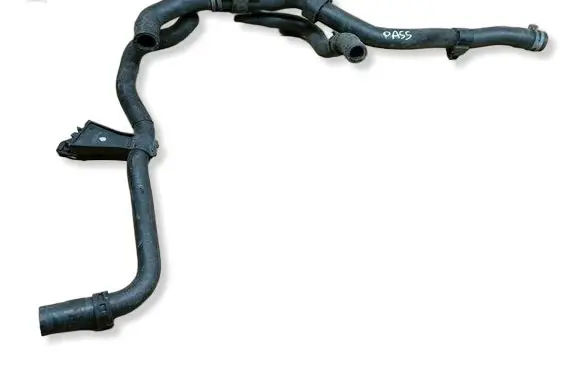 Volkswagen PASSAT B7 Engine coolant pipe/hose 3AA122109B