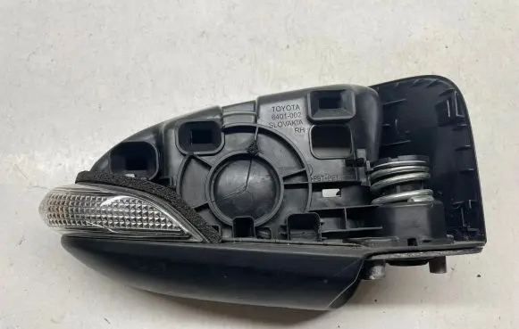 Toyota Yaris Mirror indicator light 817310D080 879100D580