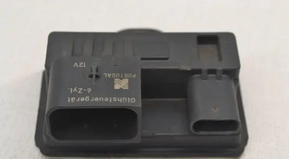 BMW X5 E70 Glow plug pre-heat relay 8519472 E2110021046 160519