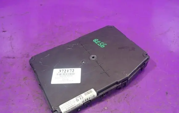 Renault Megane II Central body control module 