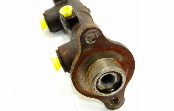 Mazda 626 Master brake cylinder