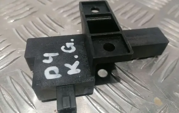 Audi A8 S8 D4 4H Keyless (KESSY) go control unit/module 8K0907247