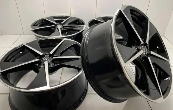 Audi Q7 4M R20 alloy rim 