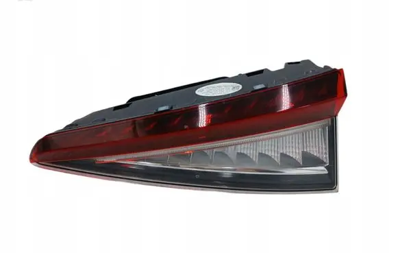 Skoda Enyaq iV Tailgate rear/tail lights 5LE945308C