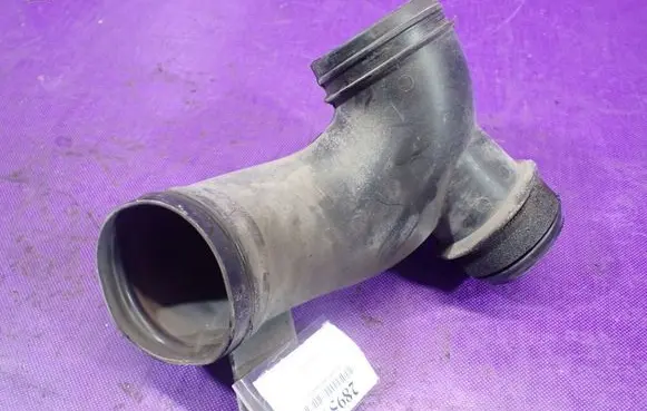 Hyundai Tucson JM Air intake hose/pipe 282112E100