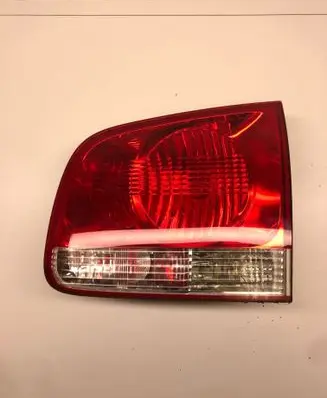 Volkswagen Touareg I Tailgate rear/tail lights 28268003