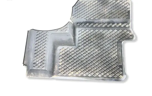 Mercedes-Benz Sprinter W906 Front floor mat B66570006