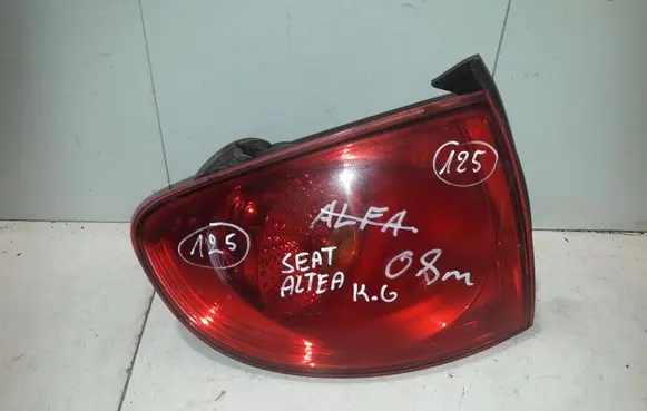 Seat Altea Rear/tail lights 5P0945257