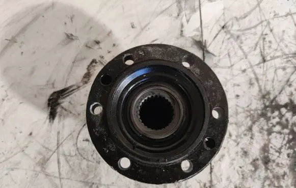 Suzuki Jimny Hub lock 
