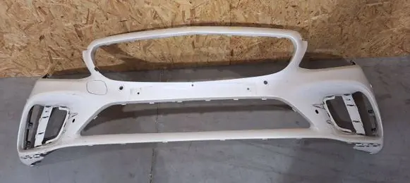 Mercedes-Benz C W205 Front bumper