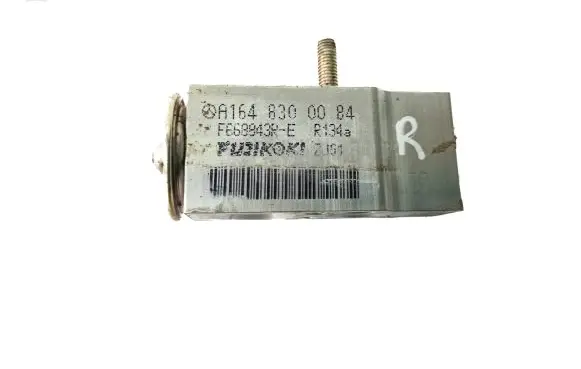 Mercedes-Benz R W251 Air conditioning (A/C) expansion valve A1648300084 F668843RE