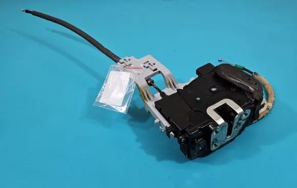 KIA Sportage Front door lock IMPRK1416334