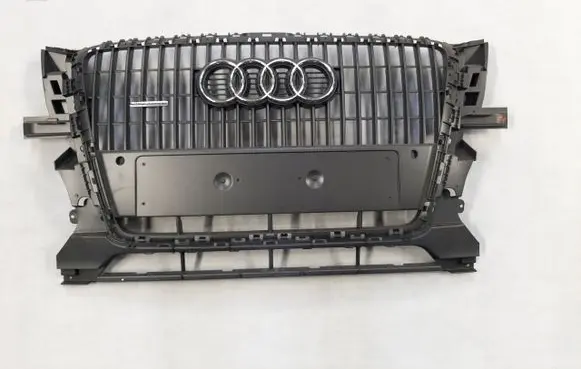 Audi Q5 SQ5 Front bumper upper radiator grill 8R0853651audi