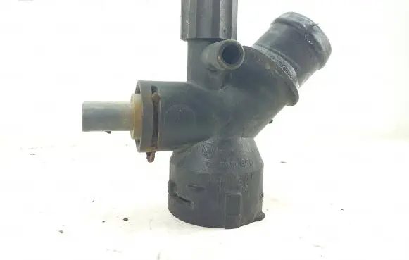 Volkswagen Golf V Engine coolant pipe/hose 1K0122291K