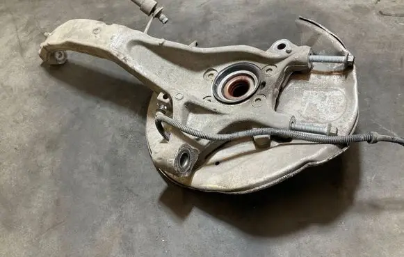 Volvo XC90 Front wheel hub 
