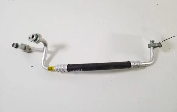 Air conditioning (A/C) pipe/hose