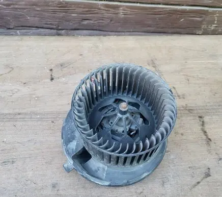 Volkswagen Caddy Heater fan/blower 1K1819015