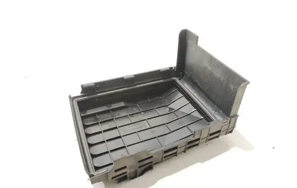 Volkswagen Touran I Fuse box cover 1K0937132F