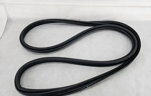 Volvo XC60 Trunk rubber seal (body) SPEED32342703 32342703