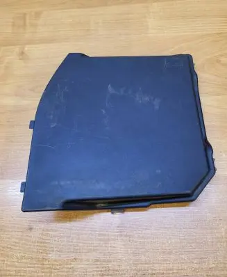 Volvo XC70 Battery box tray cover/lid 31294775