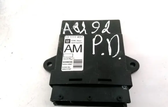 Opel Signum Door control unit/module 13111457 5WK46002