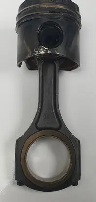 Mercedes-Benz E W212 Piston with connecting rod 8349P