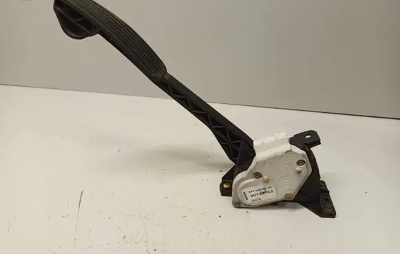 Volvo XC90 Accelerator throttle pedal 30748753 6PV00853728 6PV008537