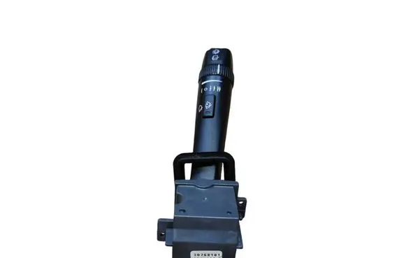 Volvo XC70 Wiper control stalk 30768101