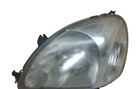 Toyota Yaris Headlight/headlamp 811700D080