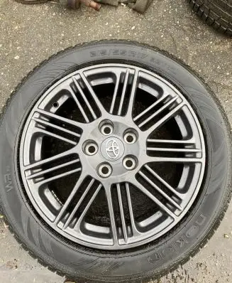 Toyota Avensis T270 R17 carbon fiber rim 