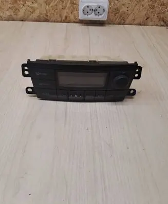 Mazda Premacy Climate control unit CB82D RN19