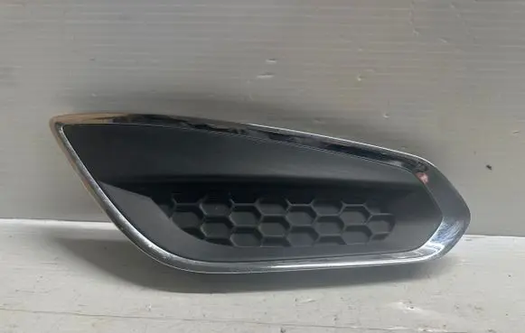 Volvo S60 Front bumper lower grill 31294134