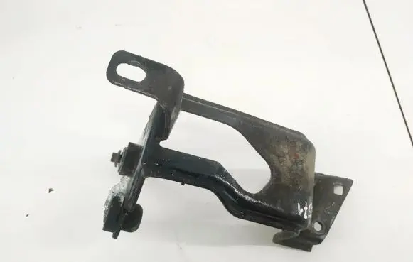 Audi A3 S3 8L Engine mounting bracket