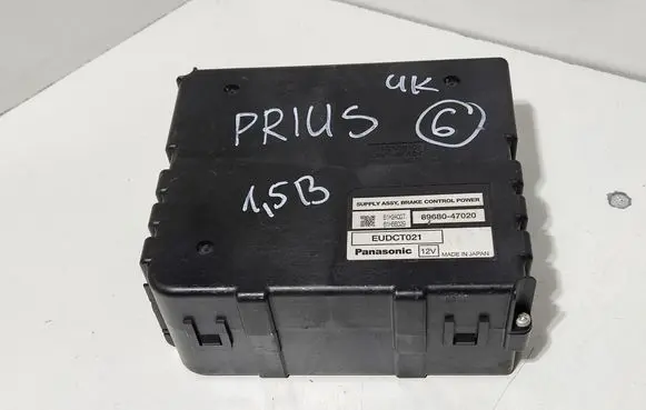 Toyota Prius (XW20) Hand brake control module 8968047020 61H2A007