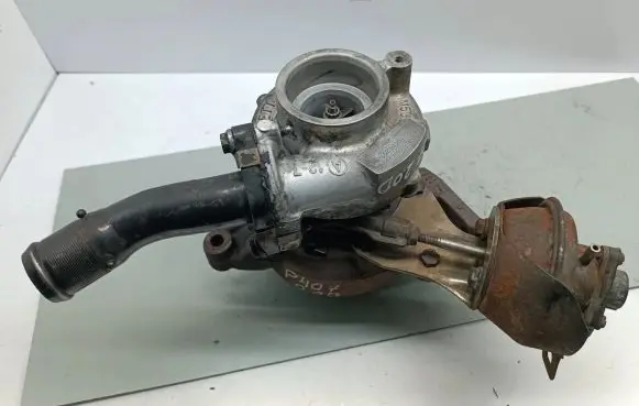 Peugeot 407 Turbo 9662301280 GT1749V 7560474