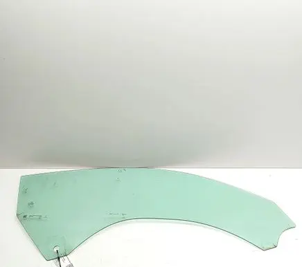 Audi TT TTS RS Mk3 8S Front door window/glass (coupe) 8S8845202
