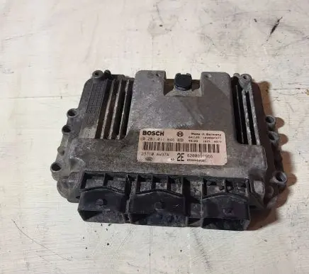 Nissan Primera Engine control unit/module 8200391966 23710AW37A 8200460391
