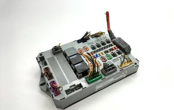 Jaguar XF Fuse module 9X2314D628AC