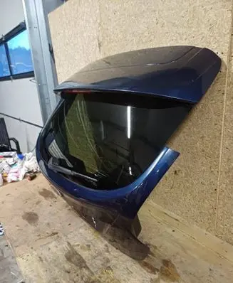 Ford Focus Tailgate/trunk/boot lid 121212