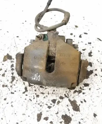 Volkswagen PASSAT B6 Front brake caliper